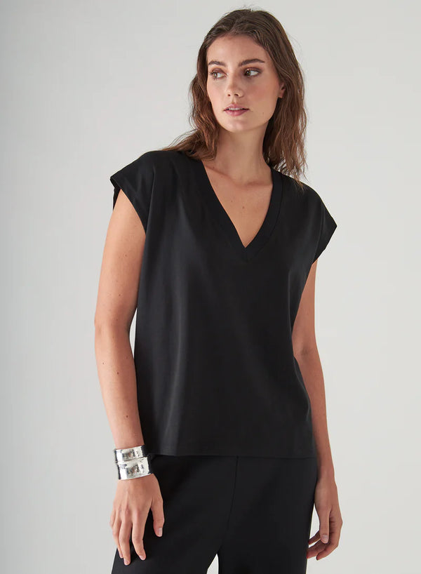 Iconic V Neck Dolman Tee I Black