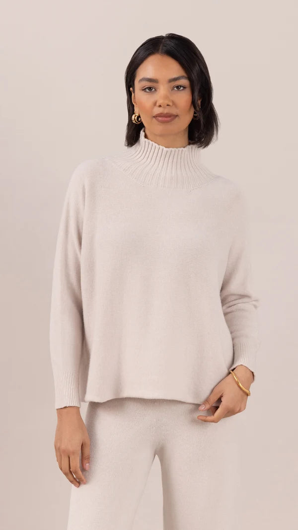 Alma Sweater I Ivory