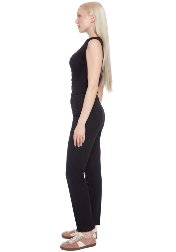 Chloe Compression Straight I Black
