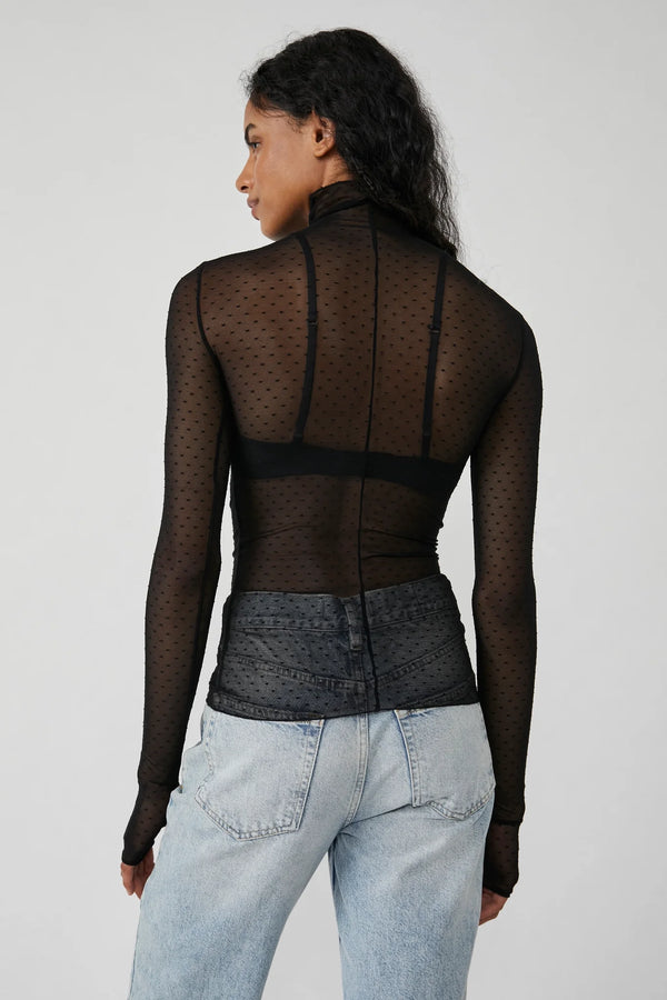 On the Dot Layering Top I Black