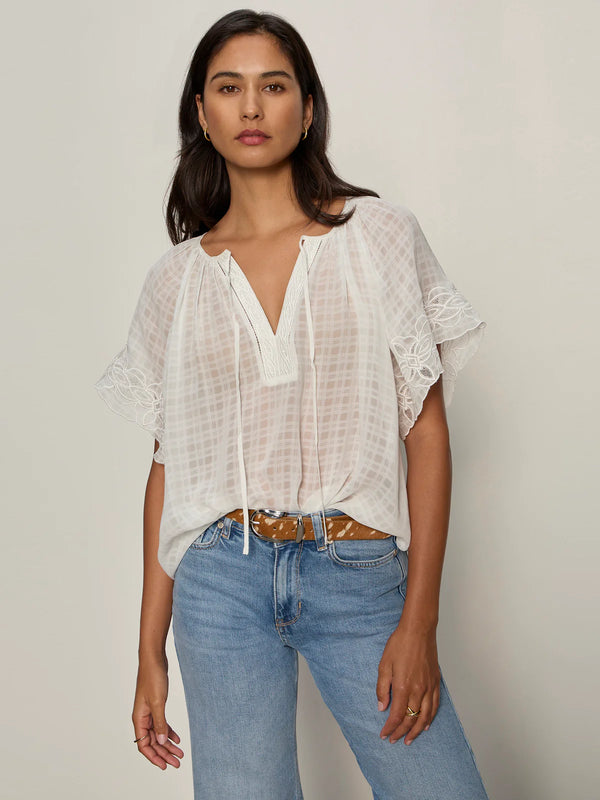Easy Brunch Embroidered Blouse I Chalk