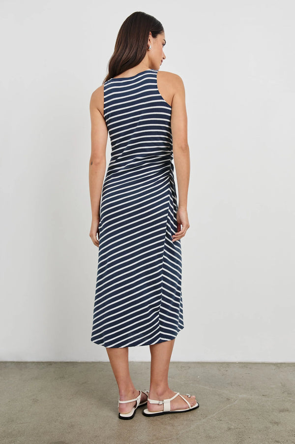 Max Dress