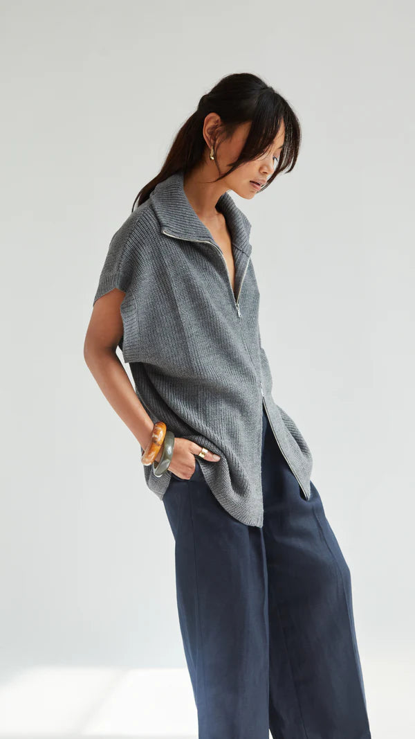 Millie Sleeveless Knit Cardigan I Grey