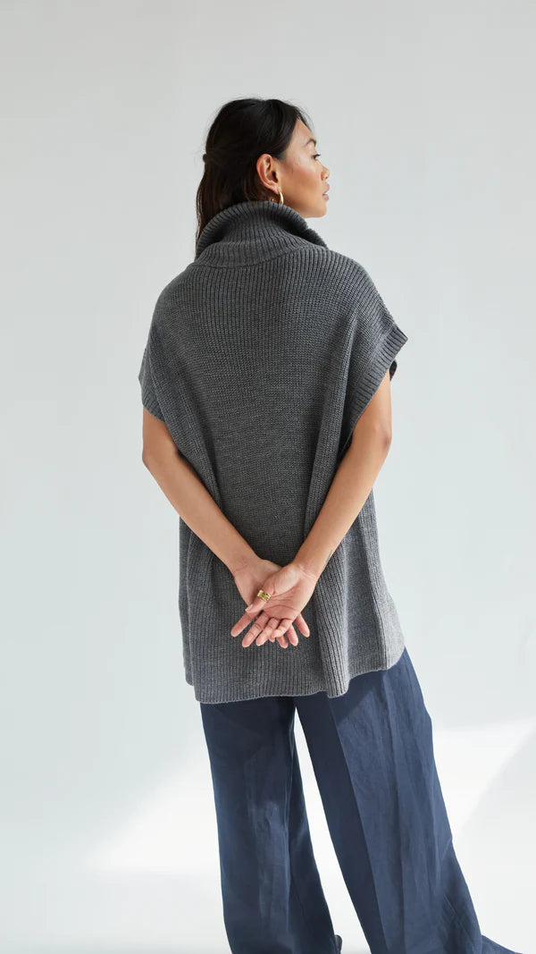 Millie Sleeveless Knit Cardigan I Grey