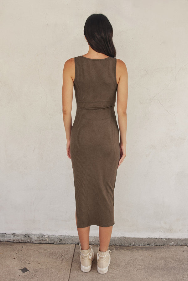 Keep it Simple Ribbed Midi Dress I Mocha