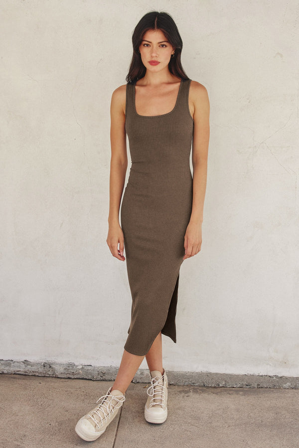 Keep it Simple Ribbed Midi Dress I Mocha
