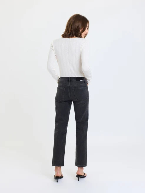 Ankle Mid Rise Slim Straight I Motion