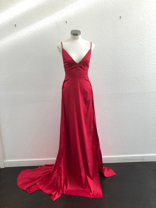 Penelope Gown | Red